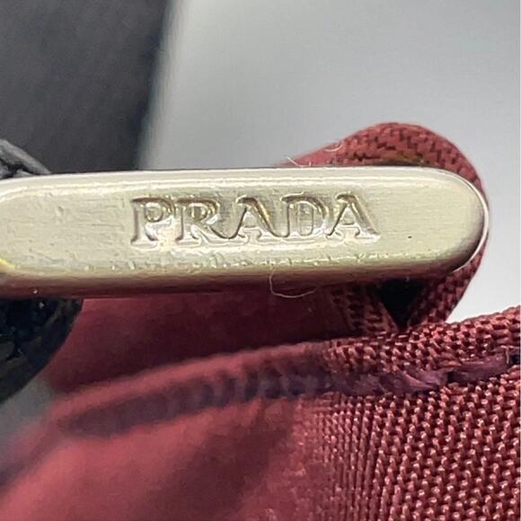 Prada Vela Flat Messenger Bag Triangle Logo Bordeaux Red Nylon Plate - Picture 11 of 14